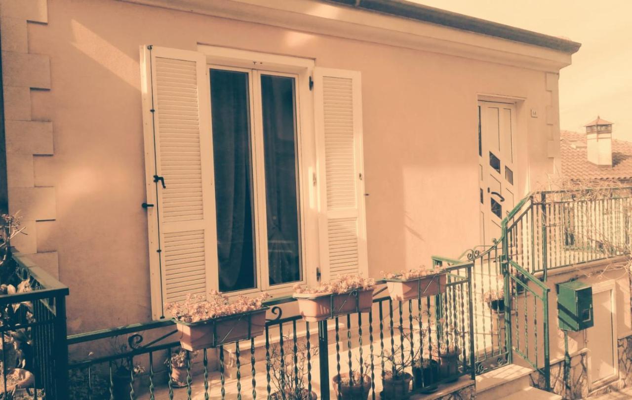 B&B Le Colonne Montefusco Exterior photo
