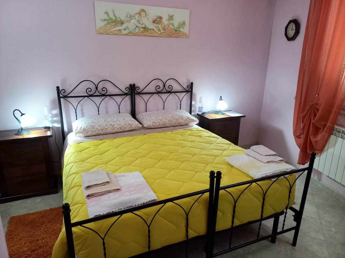 B&B Le Colonne Montefusco Exterior photo