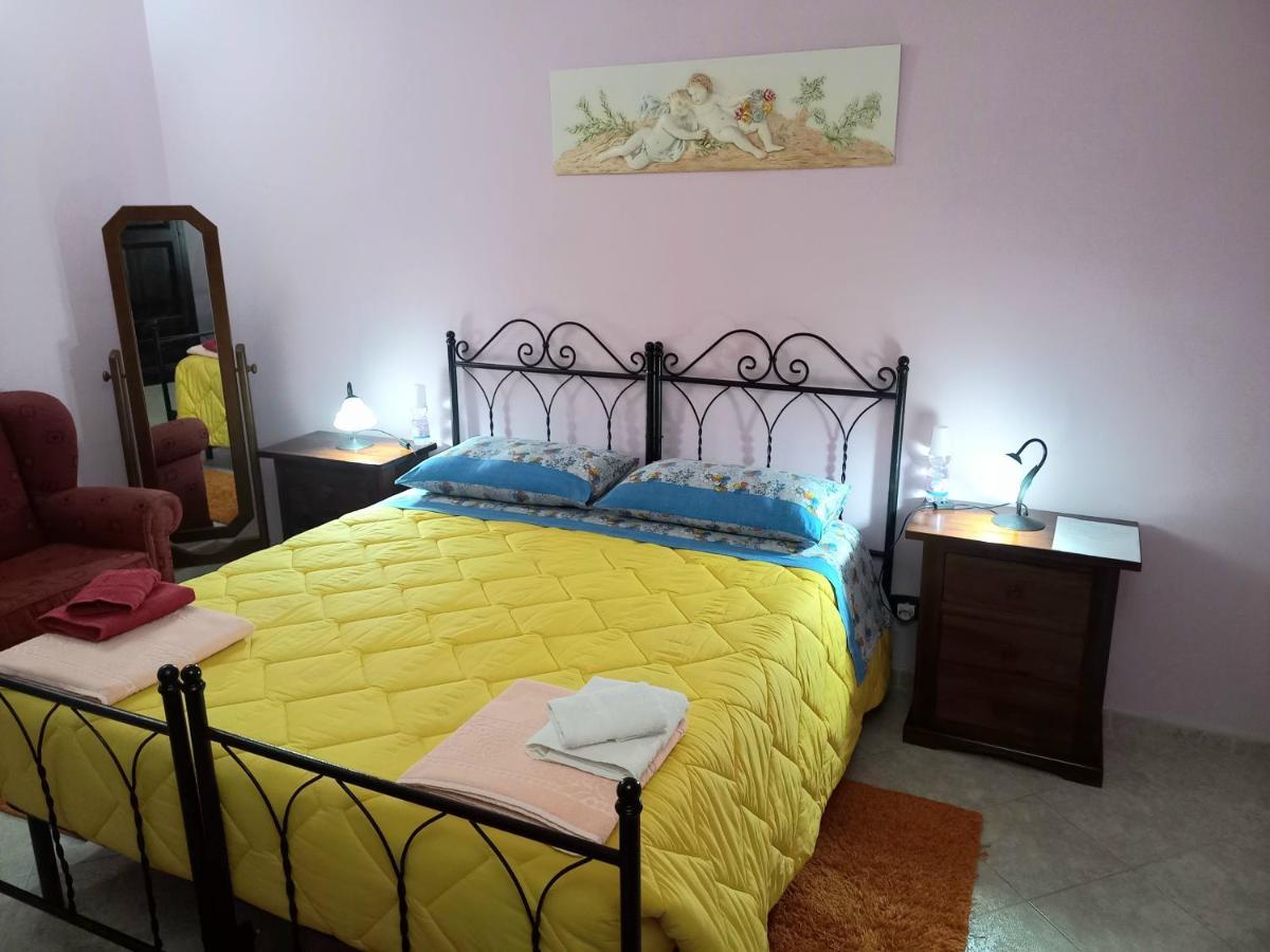 B&B Le Colonne Montefusco Exterior photo